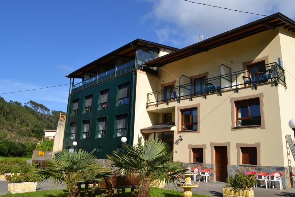 Hotel Restaurante 2*